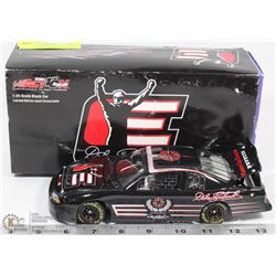 NASCAR 1:24 DALE EARNHARDT JR. DIE CAST STOCK CAR