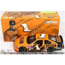 NASCAR 1:24 JAMIE MCMURRAY #1 YELLOW STOCK CAR DIE