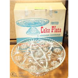 2PC ANCHOR HOCKING EARLY AMERICAN FOOTED CAKE