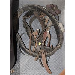 STACK OF ASSORTED ANTIQUE HORSE ACCESSORIES