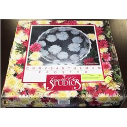 13" ROUND CHRYSANTHEMUM FROSTED CRYSTAL CLEAR