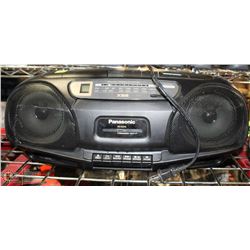 PANASONIC XBS PORTABLE STEREO CD SYSTEM