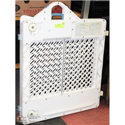 FISHER PRICE SAFETY GATE