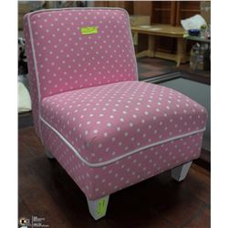 MAINSTAYS PINK CHILDRENS UPHOLSTERED CHAIR