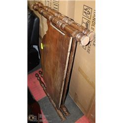 SMALL VINTAGE TWIN HEADBOARD AND FOOT BOARD