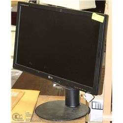 LG FLAT TRON 24" LCD MONITOR