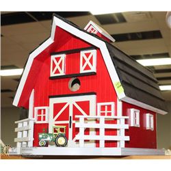 ESTATE DELUXE BIRDHOUSE ON CHOICE RED