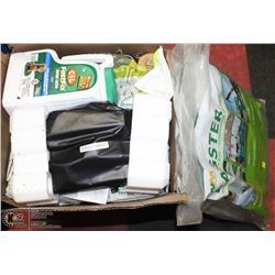 BOX OF GARDEN SUPPLIES INCL DUMPSTER IN A BAG