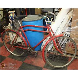 VINTAGE RED BIKE ON CHOICE