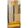 Image 1 : 2 YELLOW SNOW SHOVELS