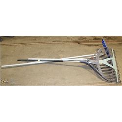 LEAF AND ROOF RAKE COMBO