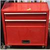 Image 1 : ROLLING TOOL BOX WITH 2 DRAWERS 1 DOOR