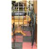 Image 1 : WROUGHT IRON BAKERS RACK