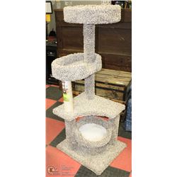 WHISKER CITY KITTY PLAY PARK 28"X20"X57.5"