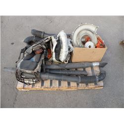 Pallet of leaf blower pieces & parts