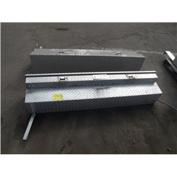 2 alum diamond plate side boxes