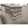 Image 1 : 28 rubber mats