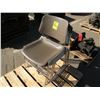 Image 1 : Qty 7 chairs