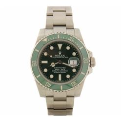 ROLEX: Men's Stainless Steel Submariner Oyster Perpetual Date Rolex; Green face/bezel; Model 116610;