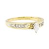 Image 1 : 0.25 ctw Diamond Ring - 14KT Yellow Gold