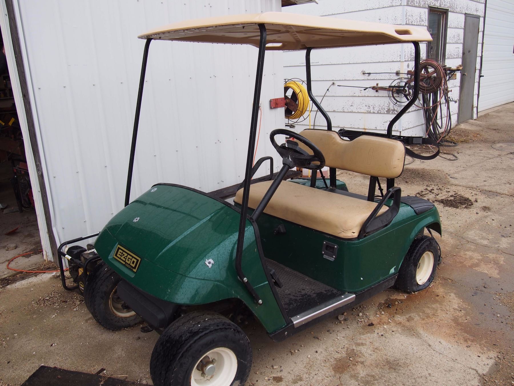 EZGO Textron Electric Golf Cart, 7500W