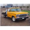 Image 2 : 1979 Ford F250 Custom Yellow Service Truck