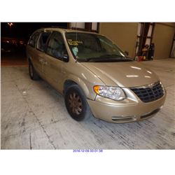 2006 - CHRYSLER TOWN AND COUNTRY