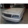 Image 2 : 1992 - CHRYSLER NEW YORKER