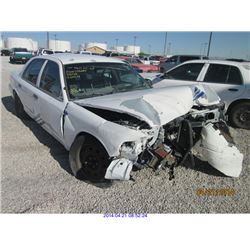 2007 - FORD CROWN VICTORIA // SALVAGE TITLE