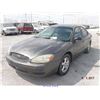 Image 2 : 2004 - FORD TAURUS