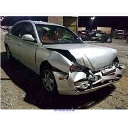 2005 - HYUNDAI ELANTRA // SALVAGE TITLE