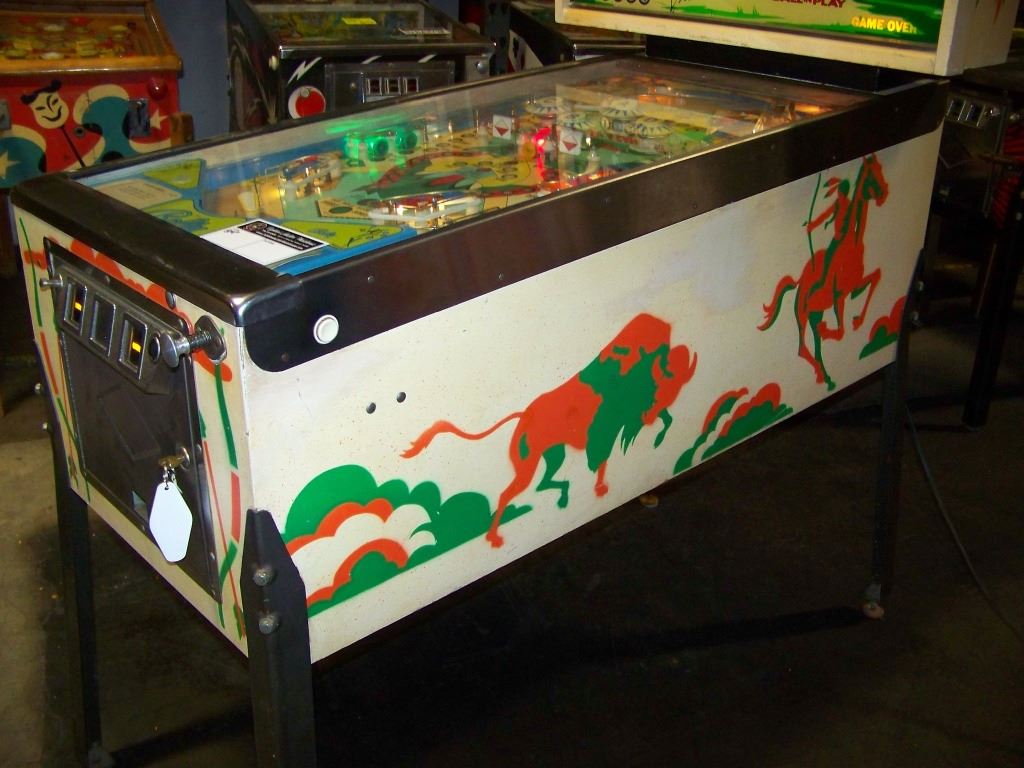BOW AND ARROW PINBALL MACHINE BALLY 1974