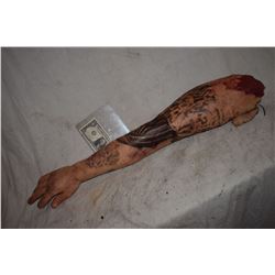 TRUE BLOOD TORN OFF TATTOOED SILICONE ARM SCREEN USED HERO