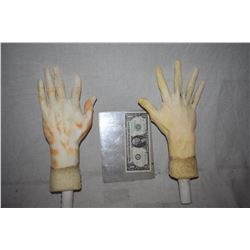 ZZ-CLEARANCE POSEABLE ARMATURED MATCHED PAIR OF HANDS FOR DUMMY OR MANNEQUIN DISPLAYS 1