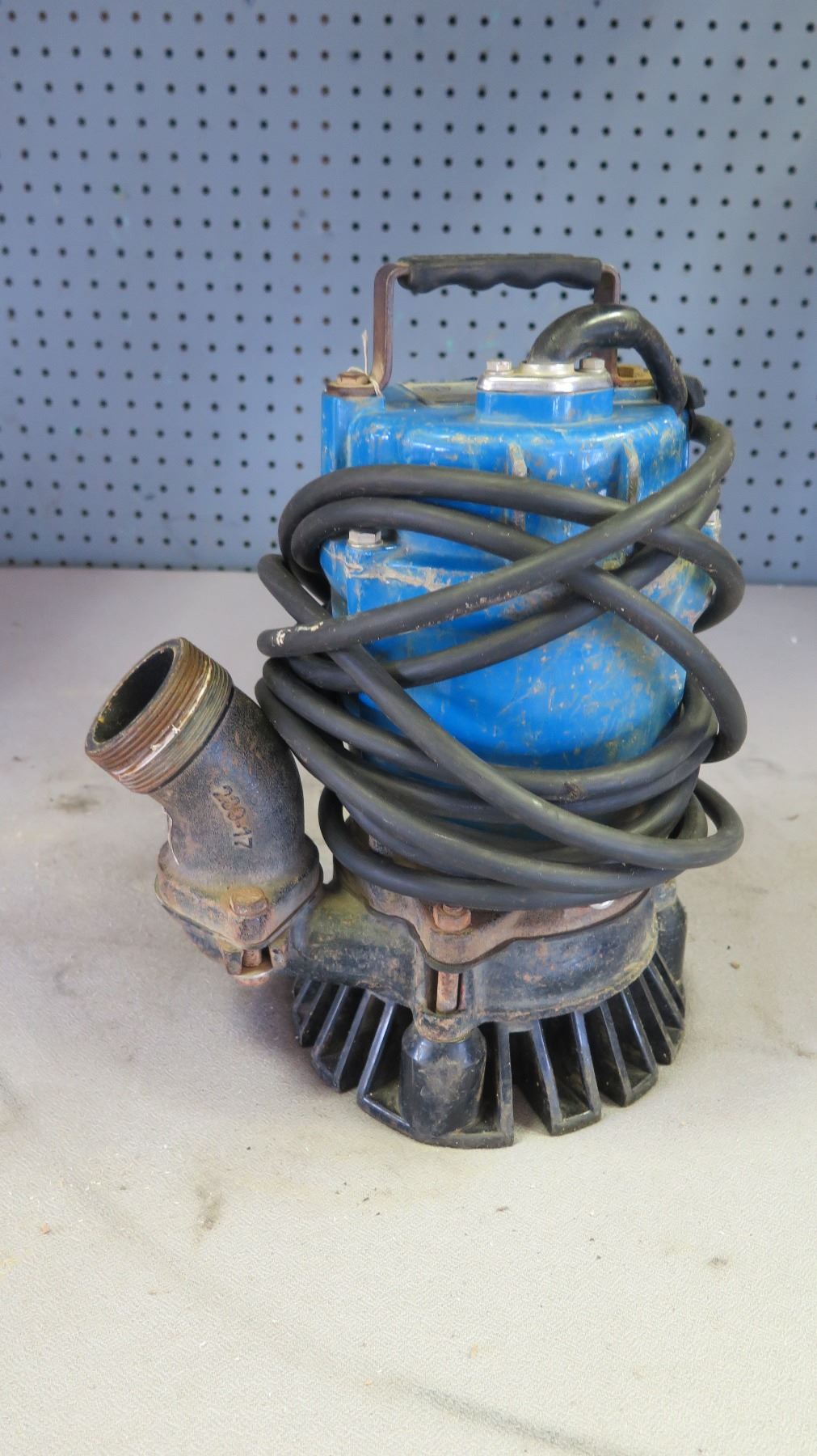 Tsurumi Pump HSZ2.4S HS Series 1/2 HP Auto Electric Submersible Water Pump, 2″ Discharge | Adam's Tarp & Tool Ltd