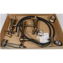 BRONZE KITCHEN FAUCET WITH SPRAYER ASSEMBLY