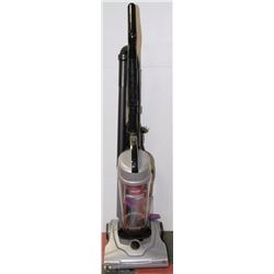 BISSELL AEROSWIFT COMPACT VACUUM