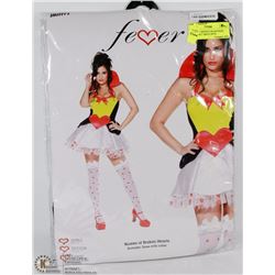 QUEEN OF BROKEN HEARTSSIZE LARGE INCL DRESS WITH