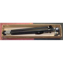 PIXURE EXTENDIBLE TRIPOD