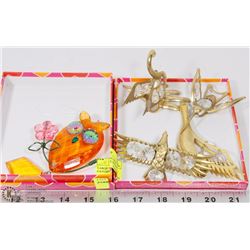 LARGE HANGING OWL SUN CATCHER & VINTAGE VICMAR 24K