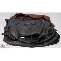 LOT OF THREE WOMENS PURSES