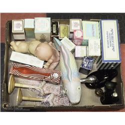 FLAT OF AVON BOTTLES & COLLECTIBLES.