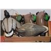 Image 1 : BOX OF DUCK DECOYS INCL MALLARDS