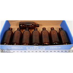 FLAT OF APOTHECARY BOTTLES