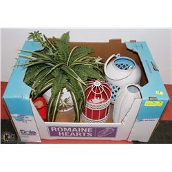 GARDEN LOT - INCLUDES POTTED SILK PLANT, LARGE