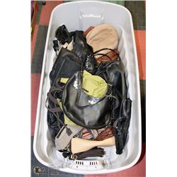 TOTE WITH MANY ASSORTED PURSES AND HAND BAGS