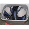 Image 1 : BIN FULL OF JUNIOR HOCKEY EQUIPMENT