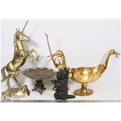 BOX OF ASST BRASS ITEMS INCL A DECORATED MADE IN