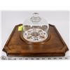 Image 1 : VINTAGE COVERED DISPLAY DISH