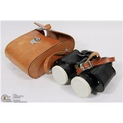 HARPER'S 7X35 BINOCULARS IN A LEATHER CASE